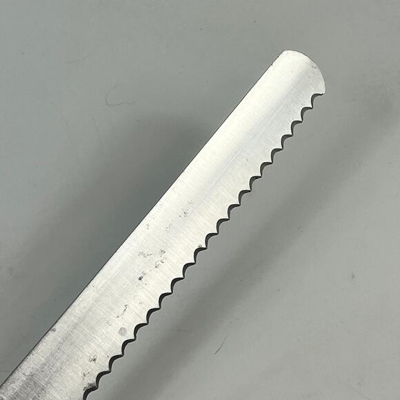 Halco Japan Molybdenum NSF Stainless Steel 9.5" inch Serrated Bread Knife - Picture 7 of 8